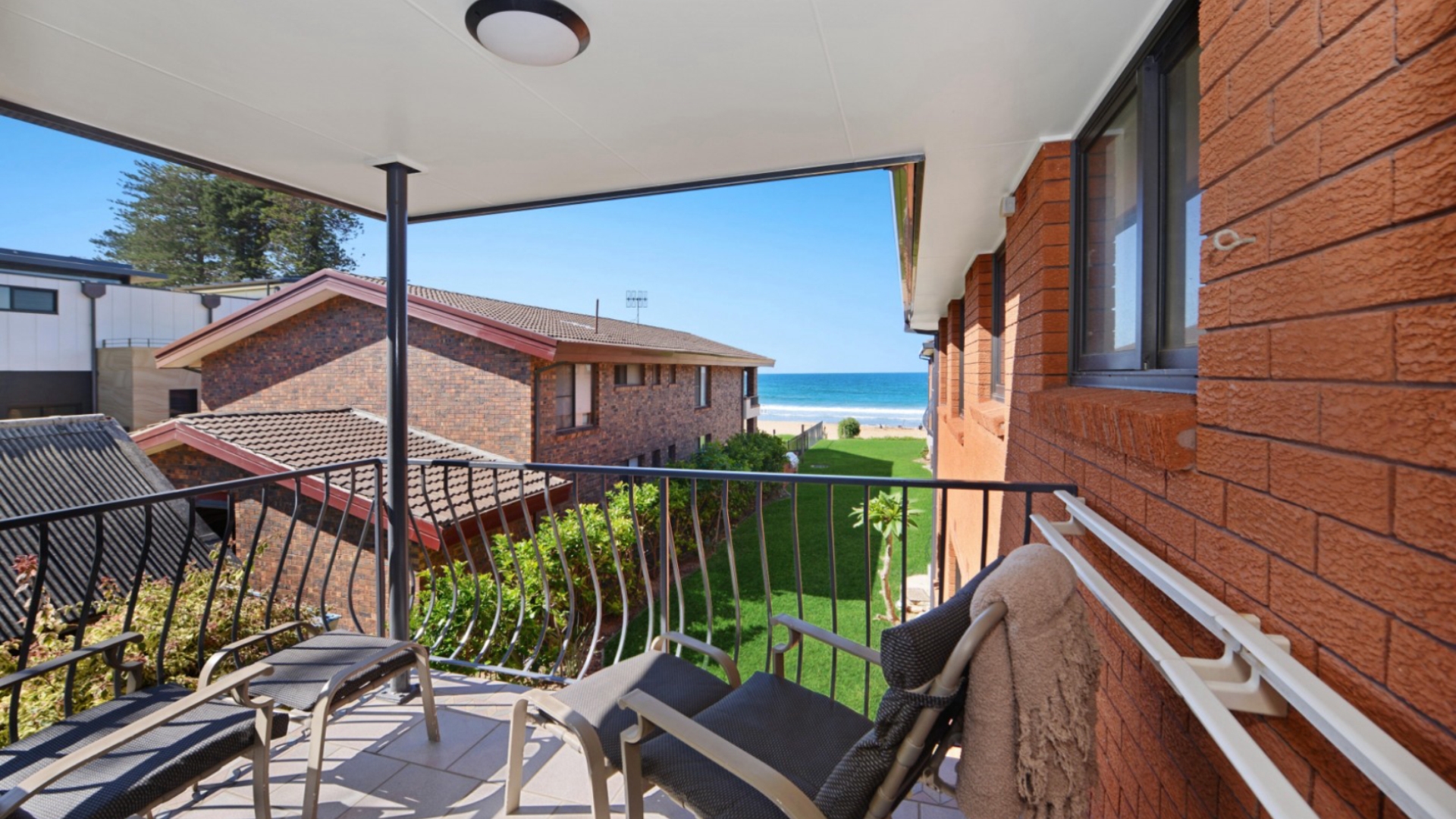 Hi Surf 6 Beachfront Unit 6/101 Avoca Drive Avoca Beach NSW 2251