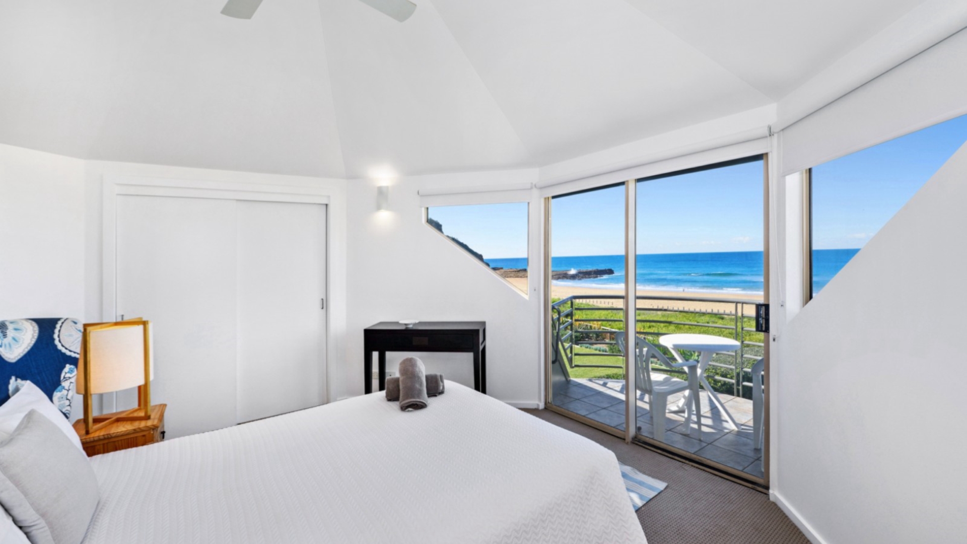 Blue Haven Absolute Beachfront 42 North Avoca Parade North Avoca