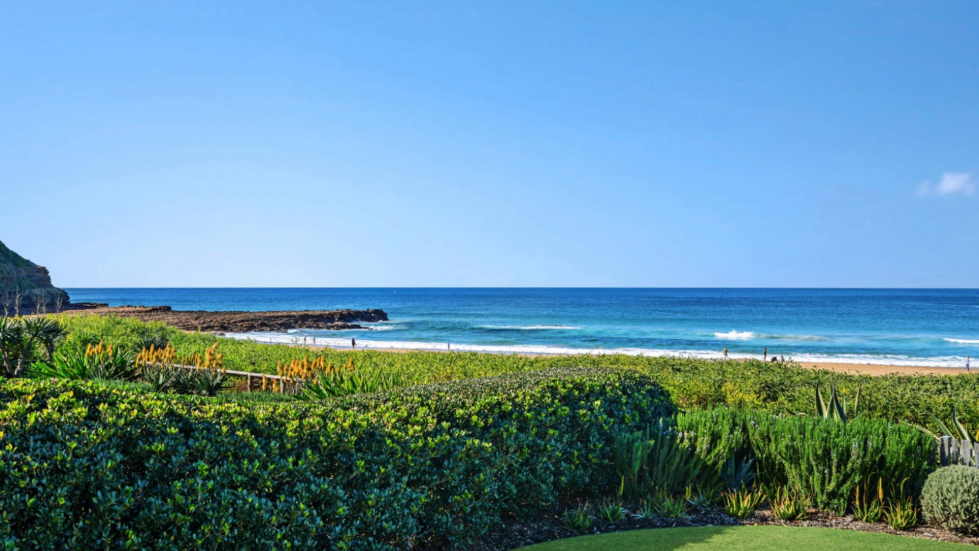 Blue Haven Absolute Beachfront 42 North Avoca Parade North Avoca NSW 2251 Property