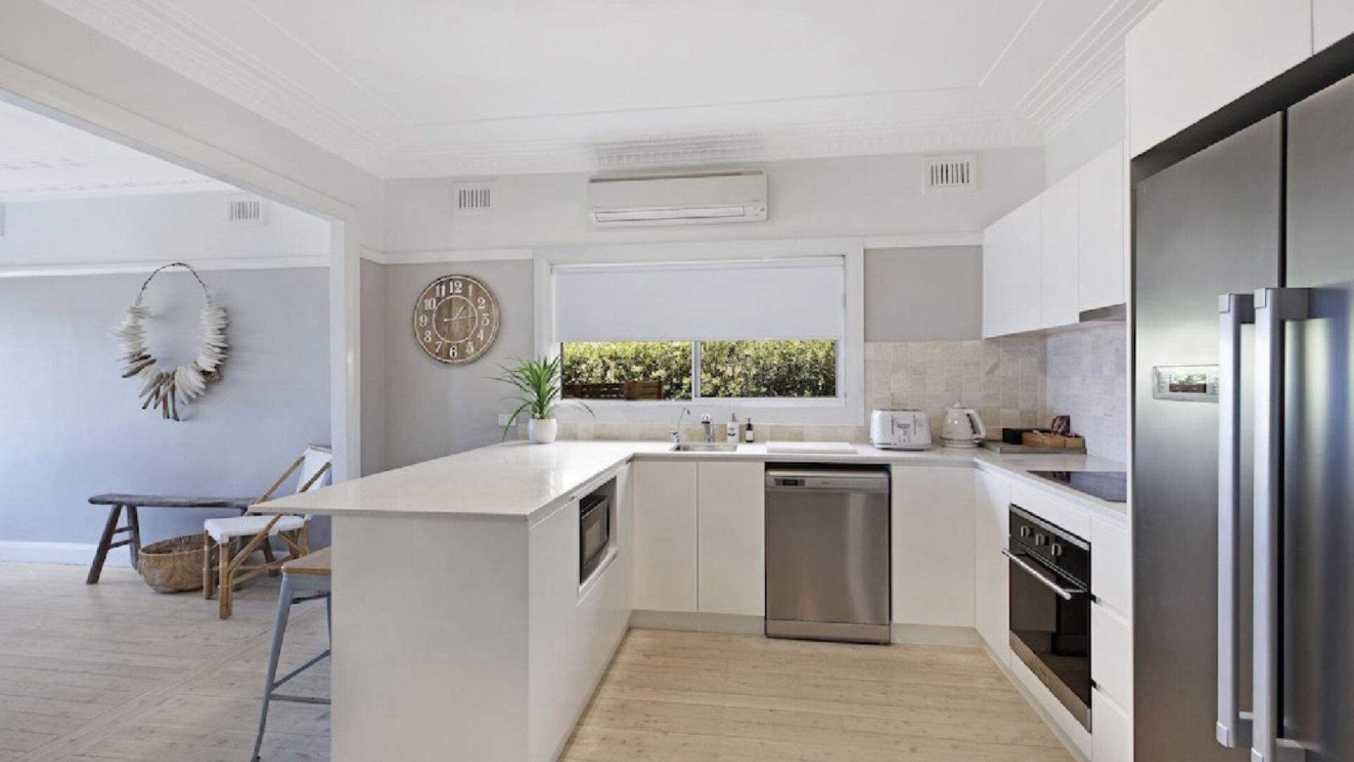 Avoca Beach House Uninterrupted Beachfront 87 Avoca Drive Avoca Beach NSW 2251 Property