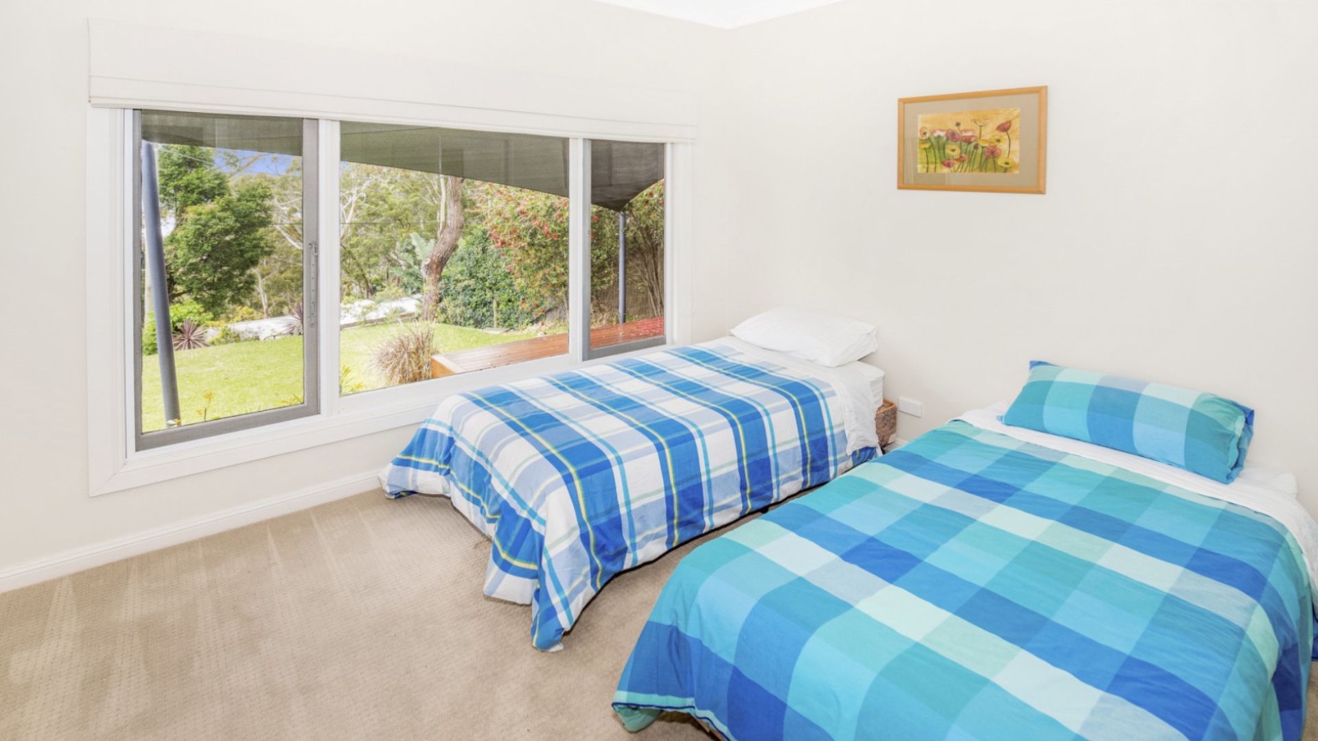 Quails Crossing Pool 16 Endeavour Drive Avoca Beach NSW 2251