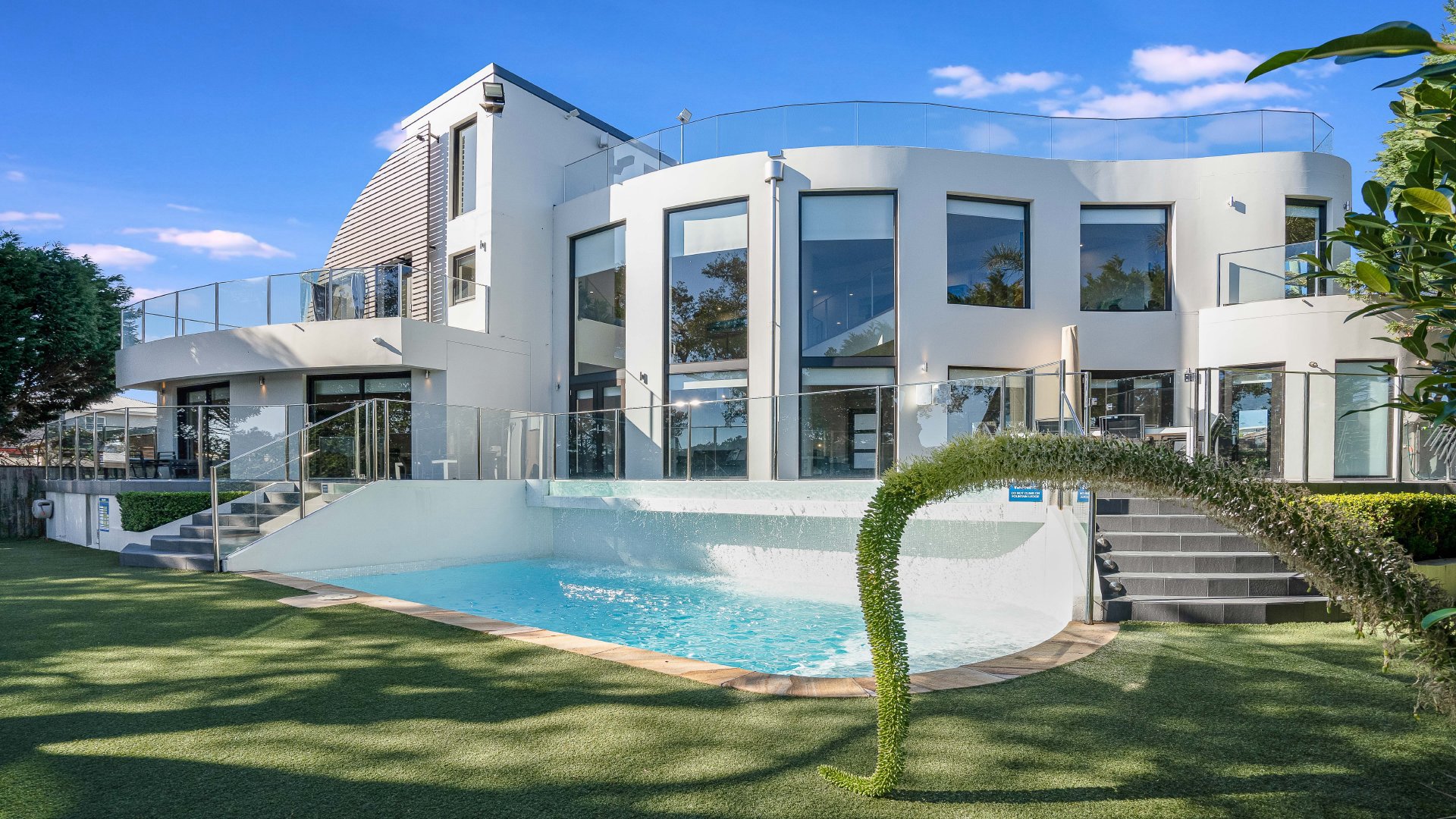 Whitehaven 4 Ocean View Drive Terrigal NSW 2260 Property
