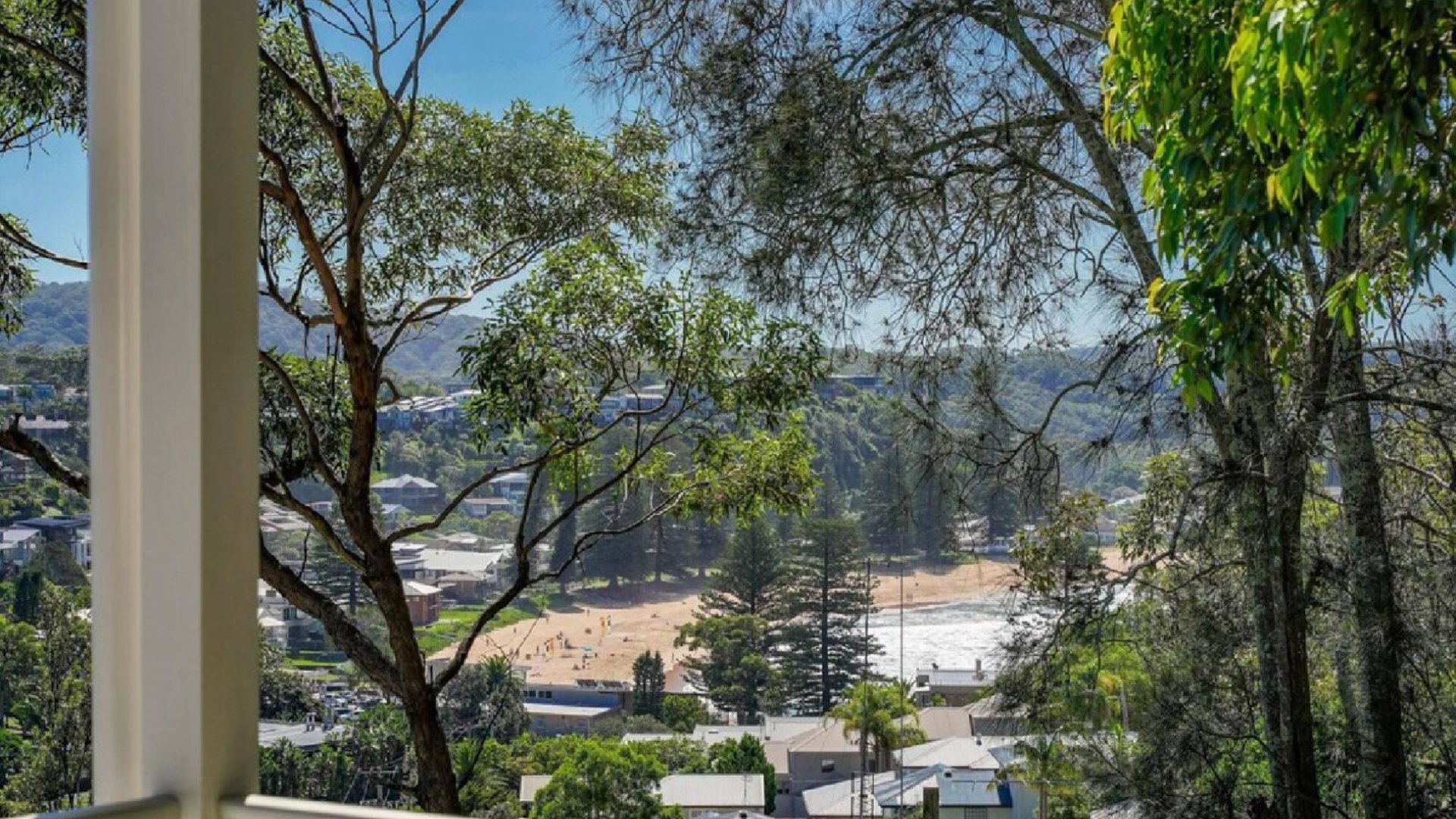 Stylish Family Apartment 3/42 Avoca Drive Avoca Beach NSW 2251