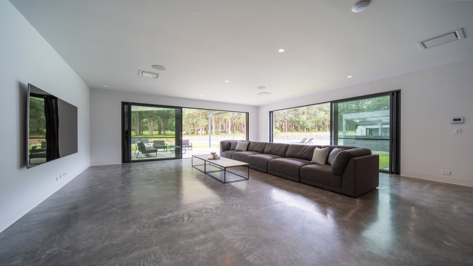 Launa Killcare Heights | Property | Beach Retreats