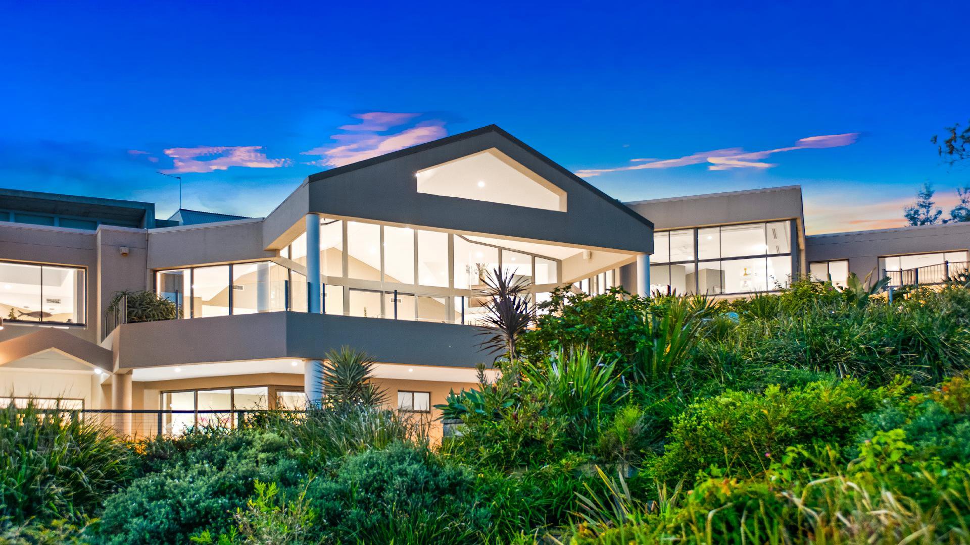 Surfside 65 At Forresters Beach 65 Forresters Beach Rd Road