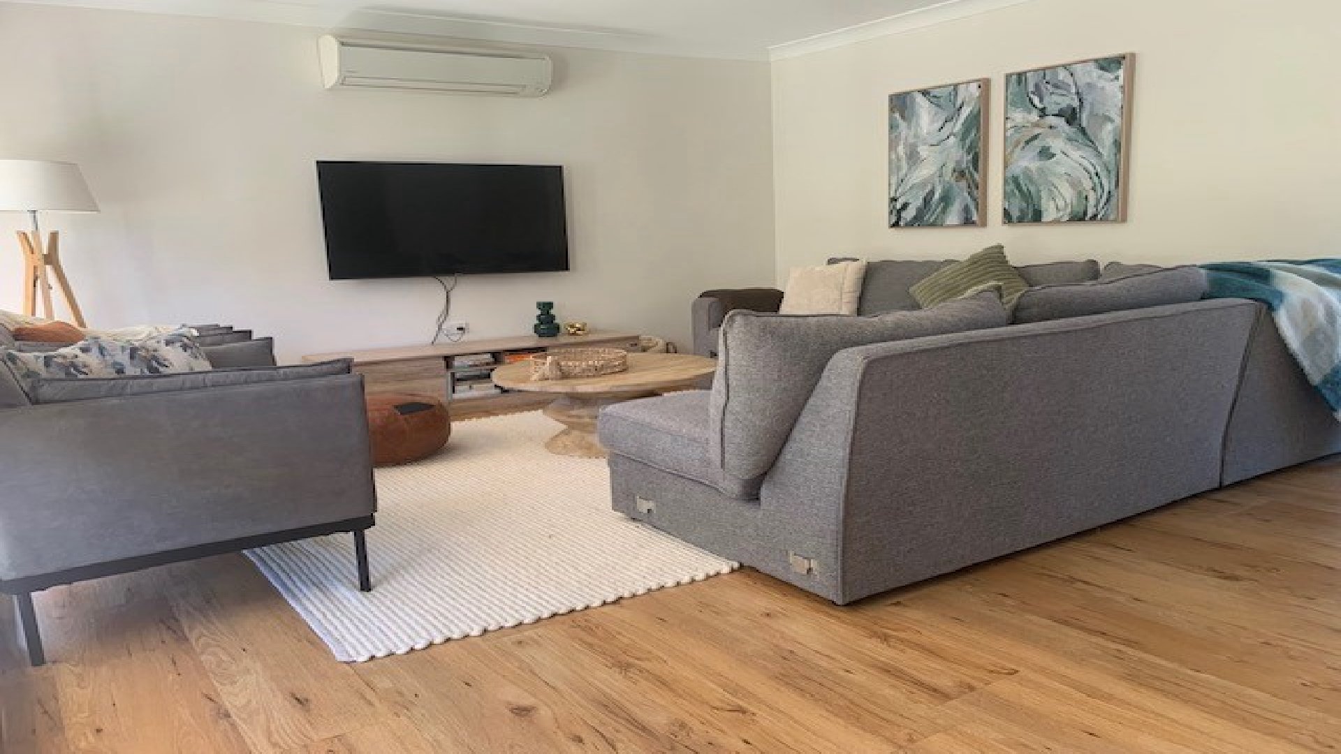 Hawks Nest's Holiday Gem 27 Tuloa Avenue Hawks Nest NSW 2324