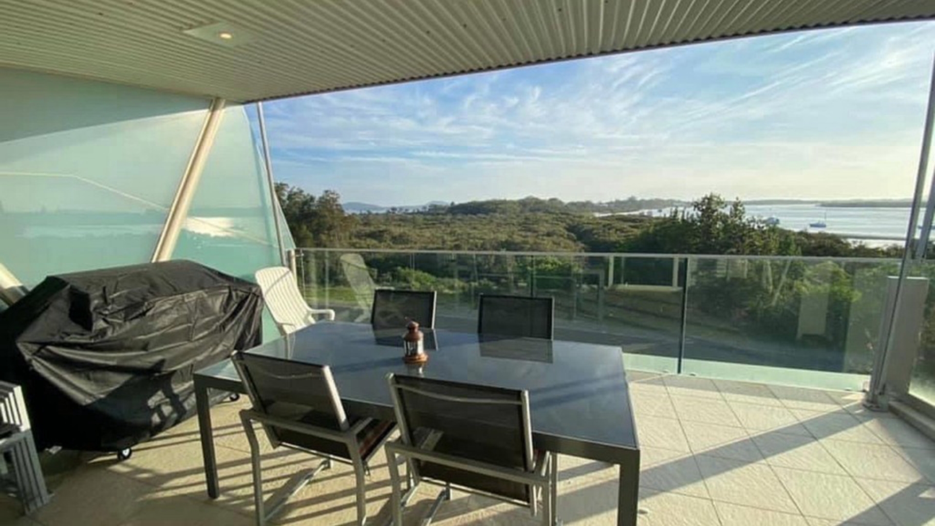 Summer Breeze 1/58 Moira Parade Hawks Nest NSW 2324 Property