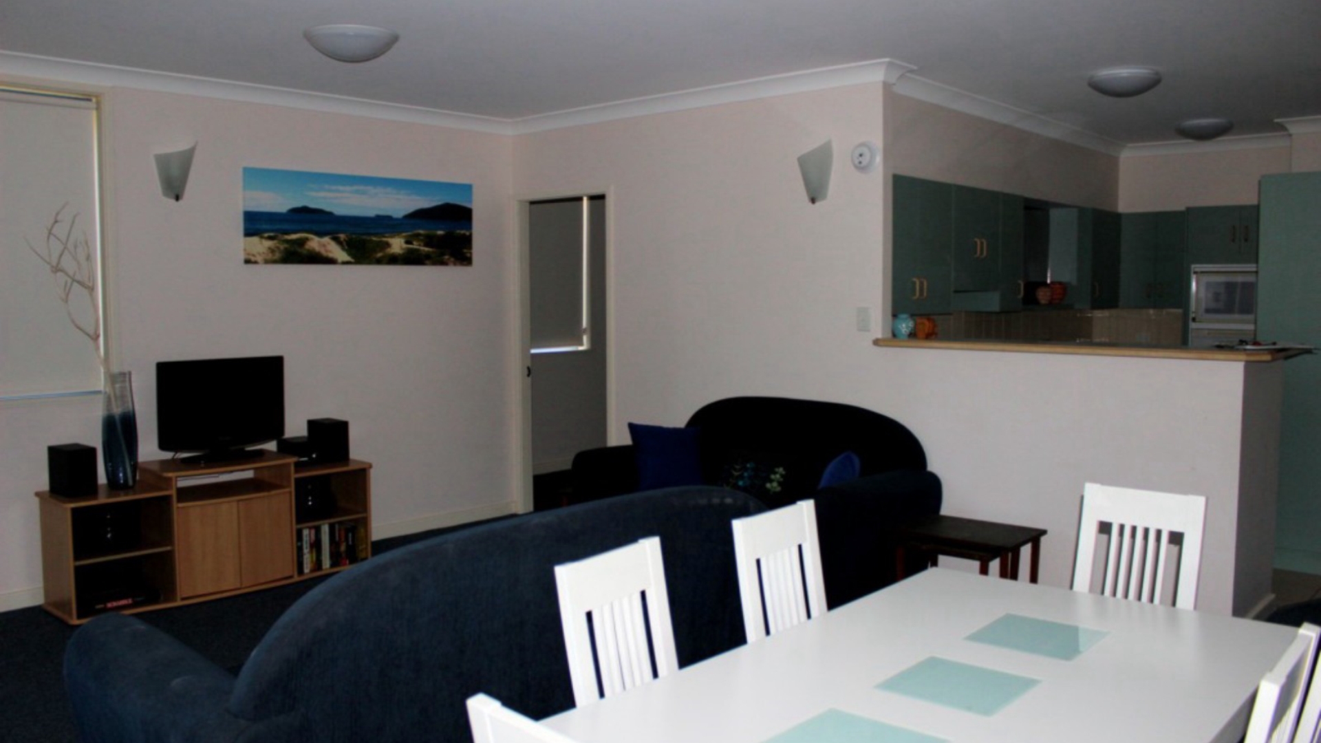 Nautilus Beachside Apartment 3/1 Beach Road Hawks Nest NSW 2324