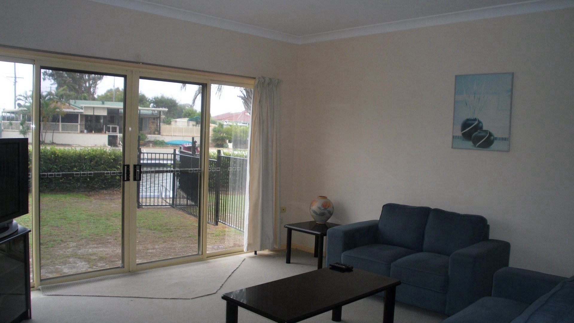 Private Canal Duplex With Pontoon 2/89 Oleander Drive Bongaree QLD