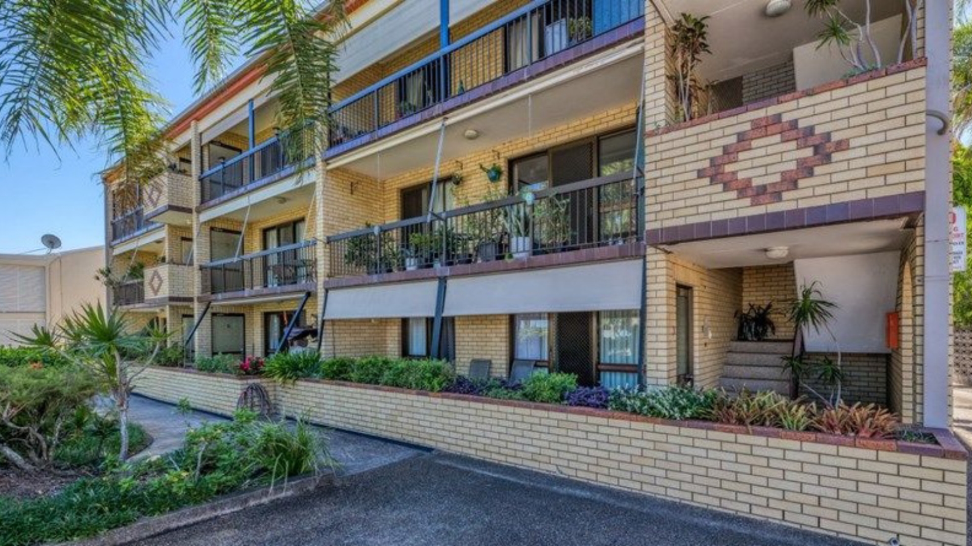 Ground Floor With Water Views 3/99 Welsby Parade Bongaree QLD 4507