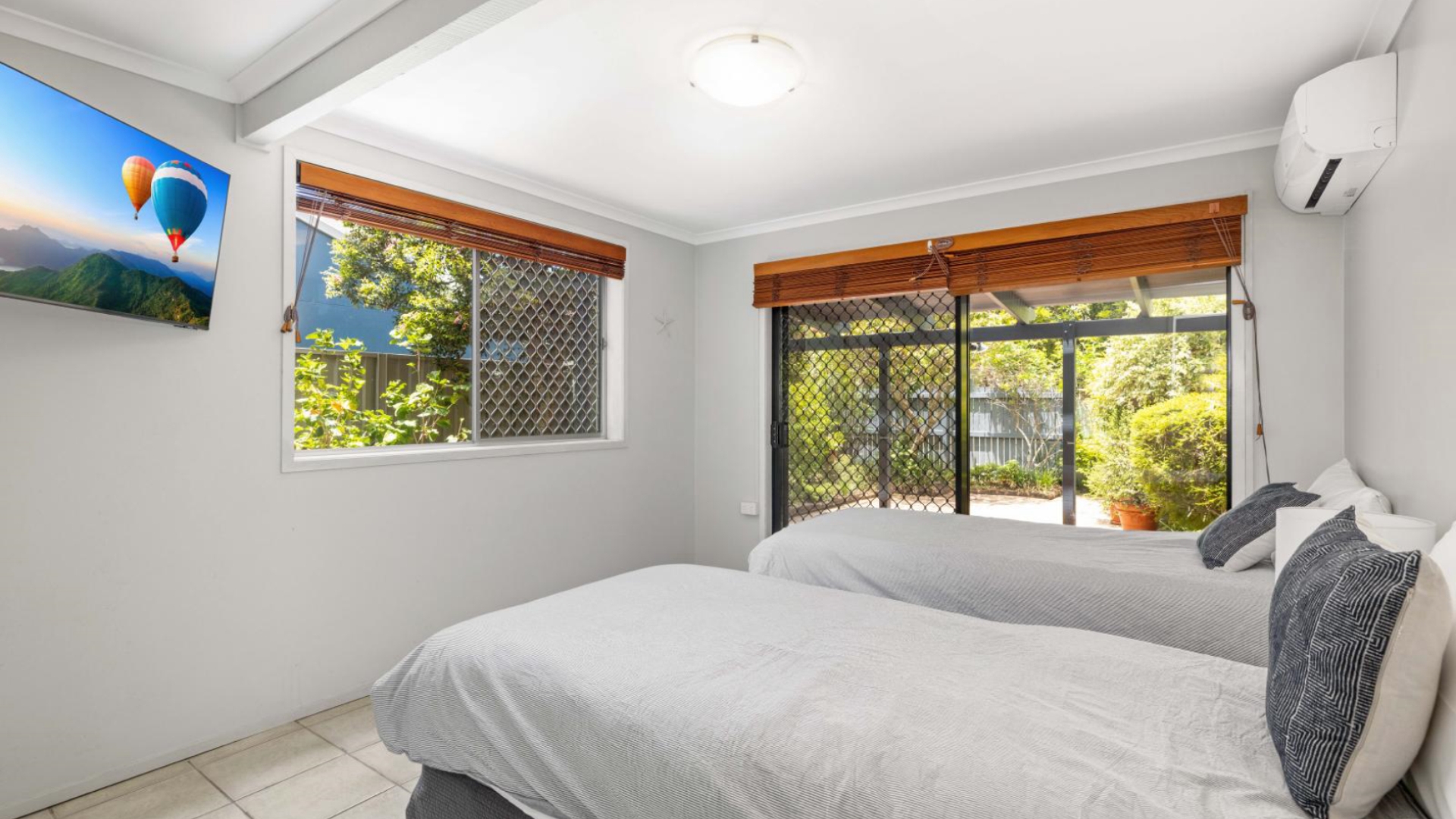 The Whimsical Woorim Beach House 106 North Street Woorim QLD 4507