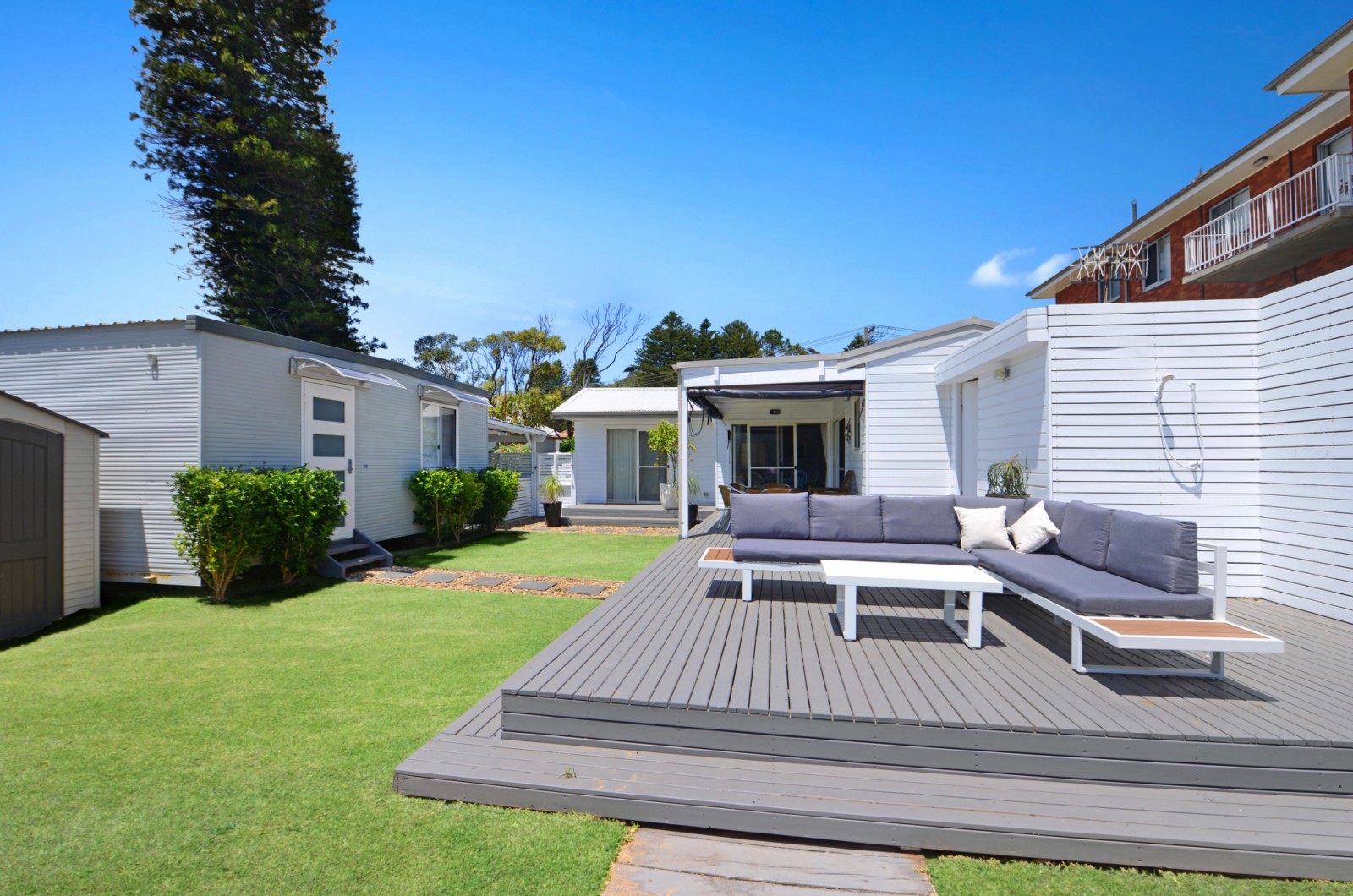Lakeside Escape Avoca Beach Brand Holidays