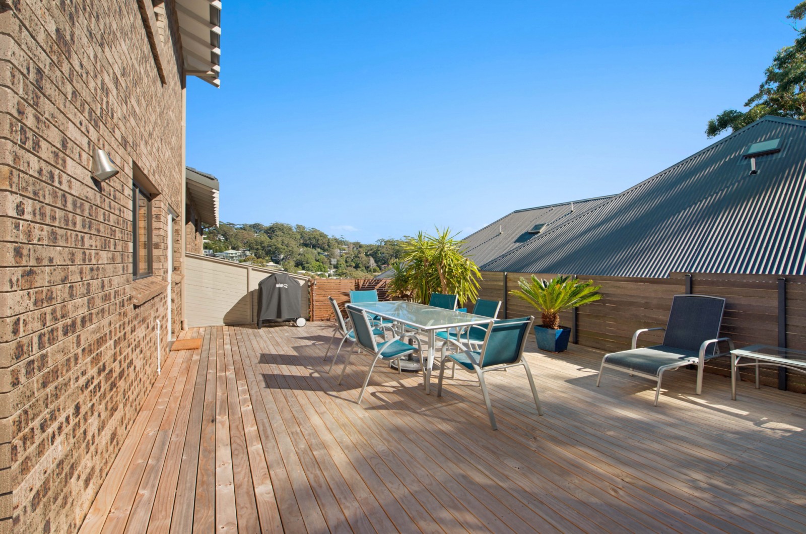 Avoca Ridge 8 Modern Beach Style Townhouse - George Brand Holidays