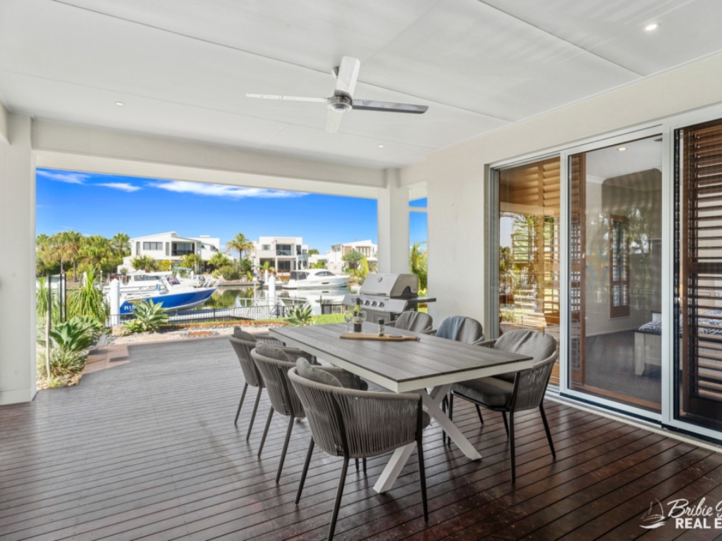 62 Raptor Parade, Banksia Beach Bribie Island HolidaysBribie Island