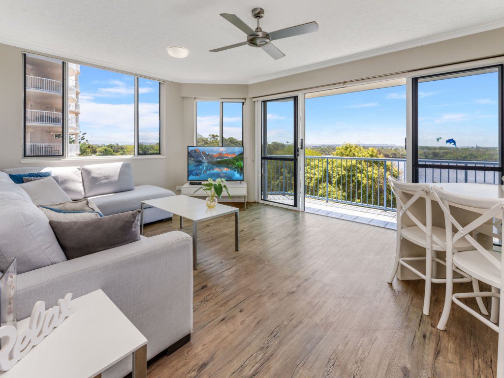 UNIT 12 THE OUTLOOK Caloundra Holiday Centre