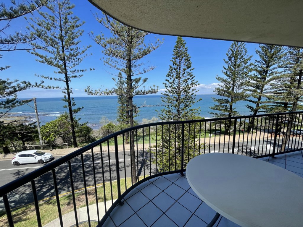 UNIT 8 CAMPBELLS COVE Caloundra Holiday Centre