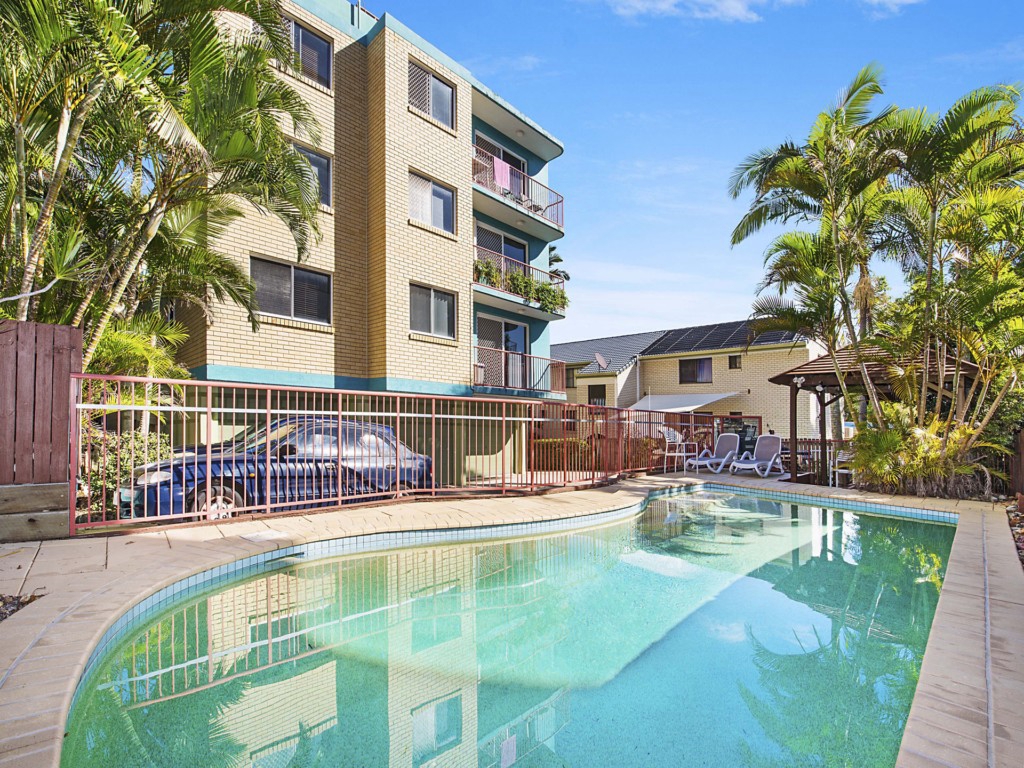 UNIT 6 KINGS COVE Caloundra Holiday Centre