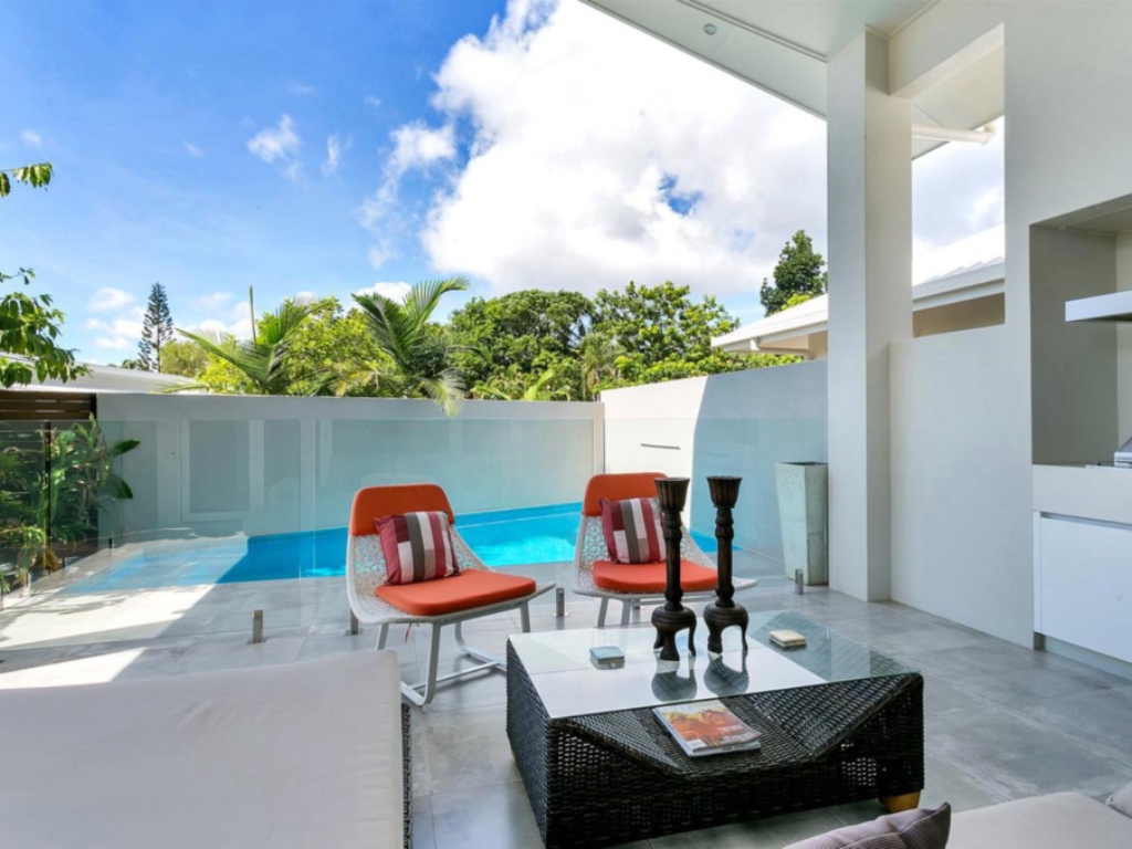 Coral Edge Executive Retreat Palm Cove Northern Exposure Realty